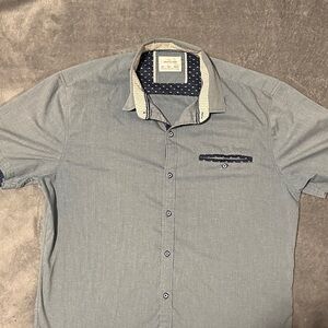 Men's Casual Light Gray Button Down Shirt